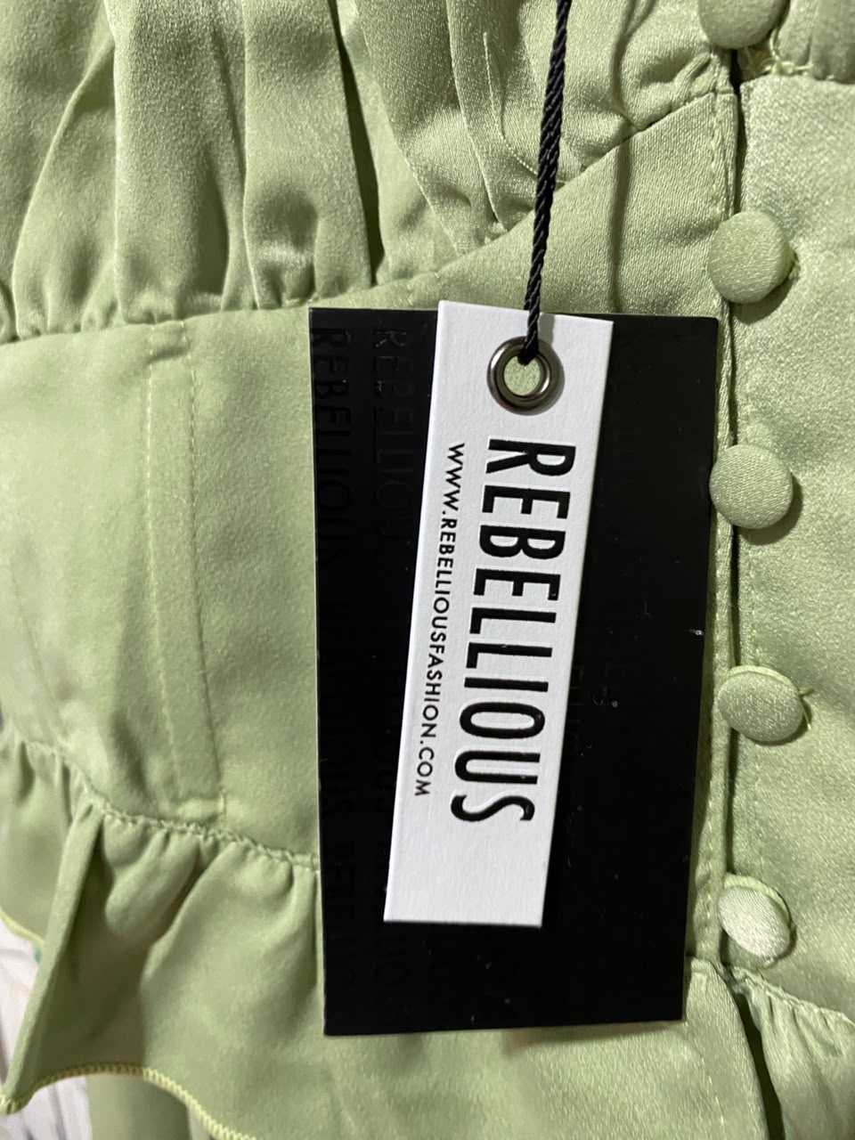 REBELLIOUS |S| BUST 16| B46| SAGE GREEN SATIN MILKMAID LONG SLEEVE CROP TOP