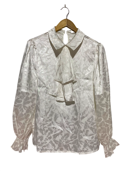 SHEIN |M| BUST 21| B47| OFF-WHITE JACQUARD SATIN PUSSY-BOW BLOUSE