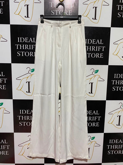 |S| WAIST 26| B48| ELEGANT OFF-WHITE PLEATED WIDE-LEG SILK-LOOK TROUSERS