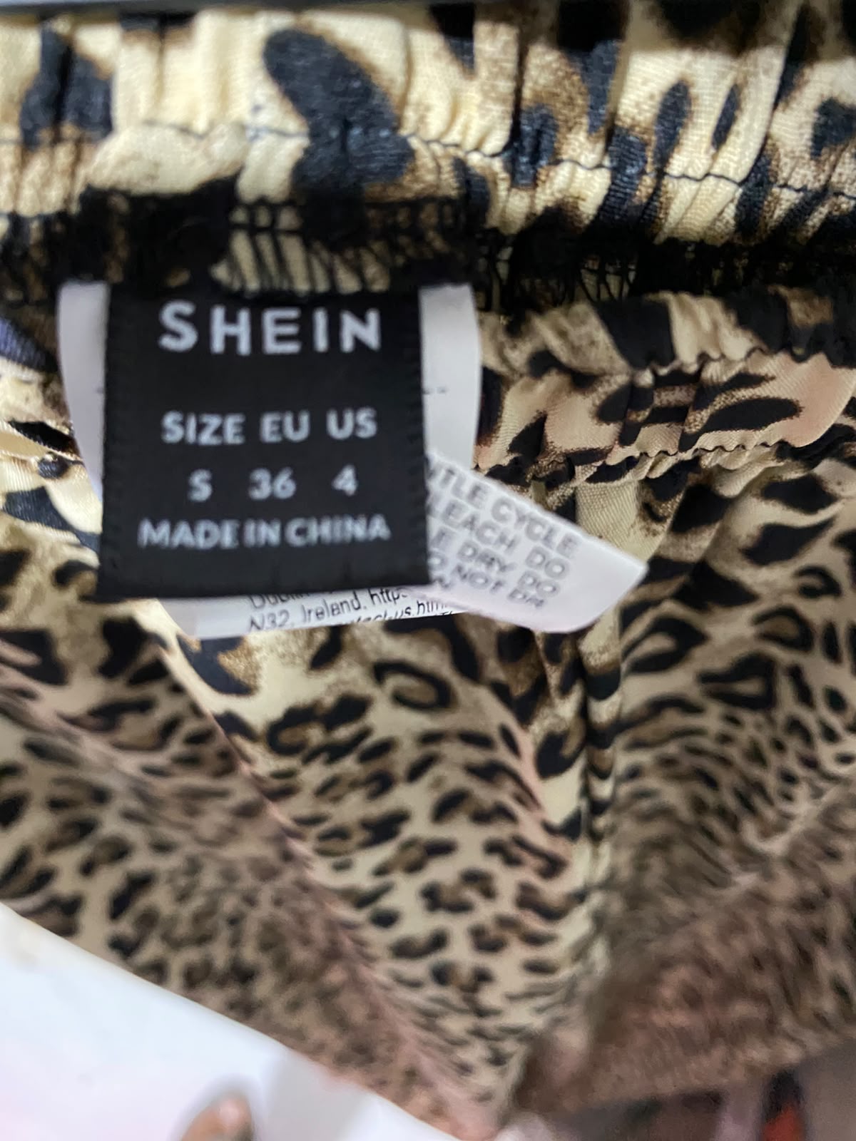 SHEIN |S| WAIST 26| B48| STYLE LEOPARD PRINT WIDE-LEG TRACK PANTS WITH SIDE STRIPES