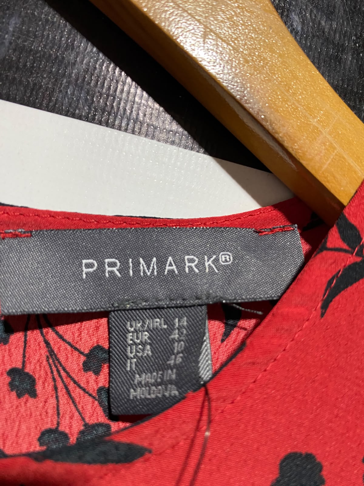 PRIMARK |M| WAIST 18| B48| RED AND BLACK FLORAL PUFF SLEEVE MIDI DRESS