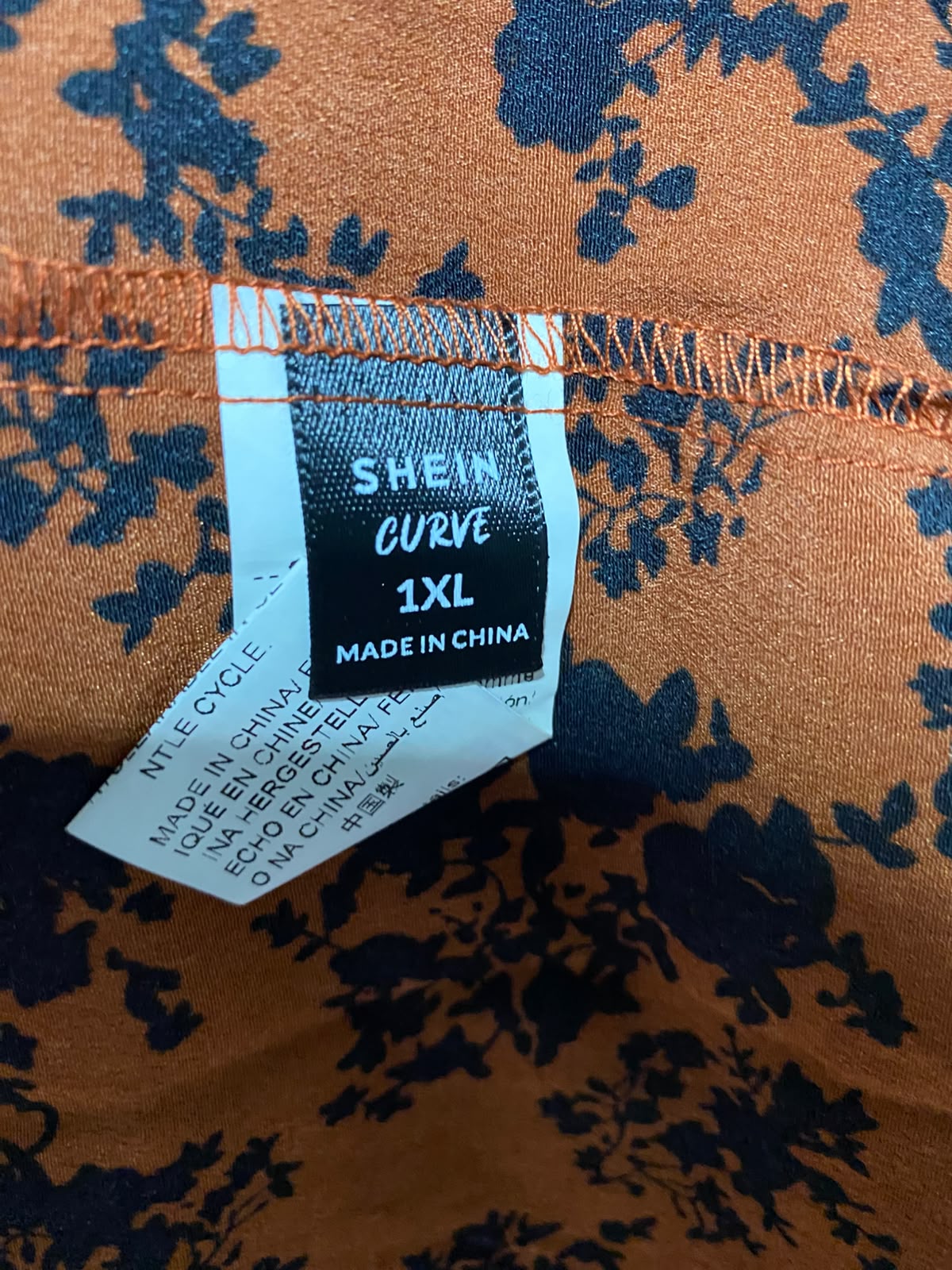 SHEIN CURVE |XL| BUST 15| B48| CHIC BURNT ORANGE AND BLACK FLORAL SMOCKED MAXI DRESS