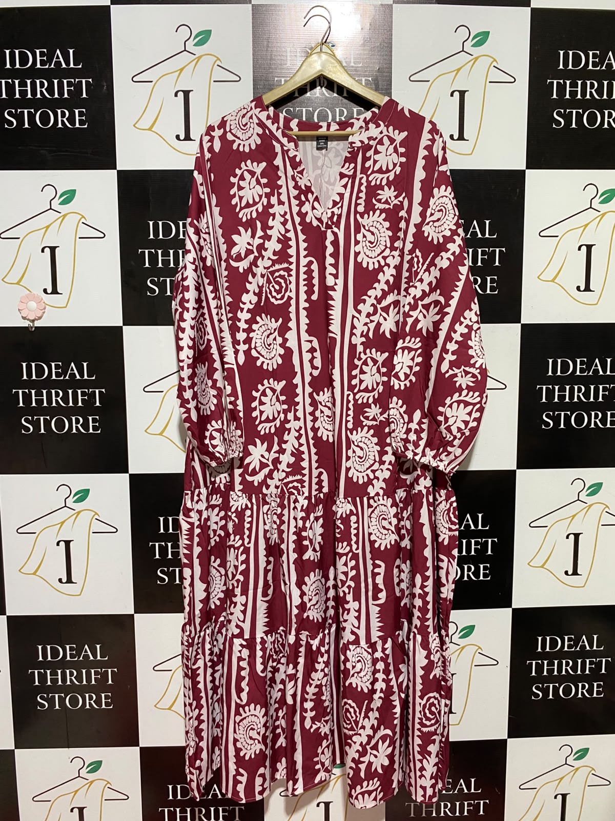 SHEIN CURVE |XL| BUST 23| B48| BERRY RED AND WHITE DAMASK TIERED MAXI DRESS