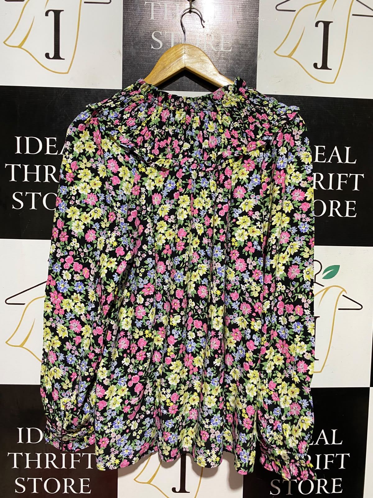 M&S |L| BUST 22| B48| BLACK MULTI SMOCKED FLORAL PEASANT BLOUSE