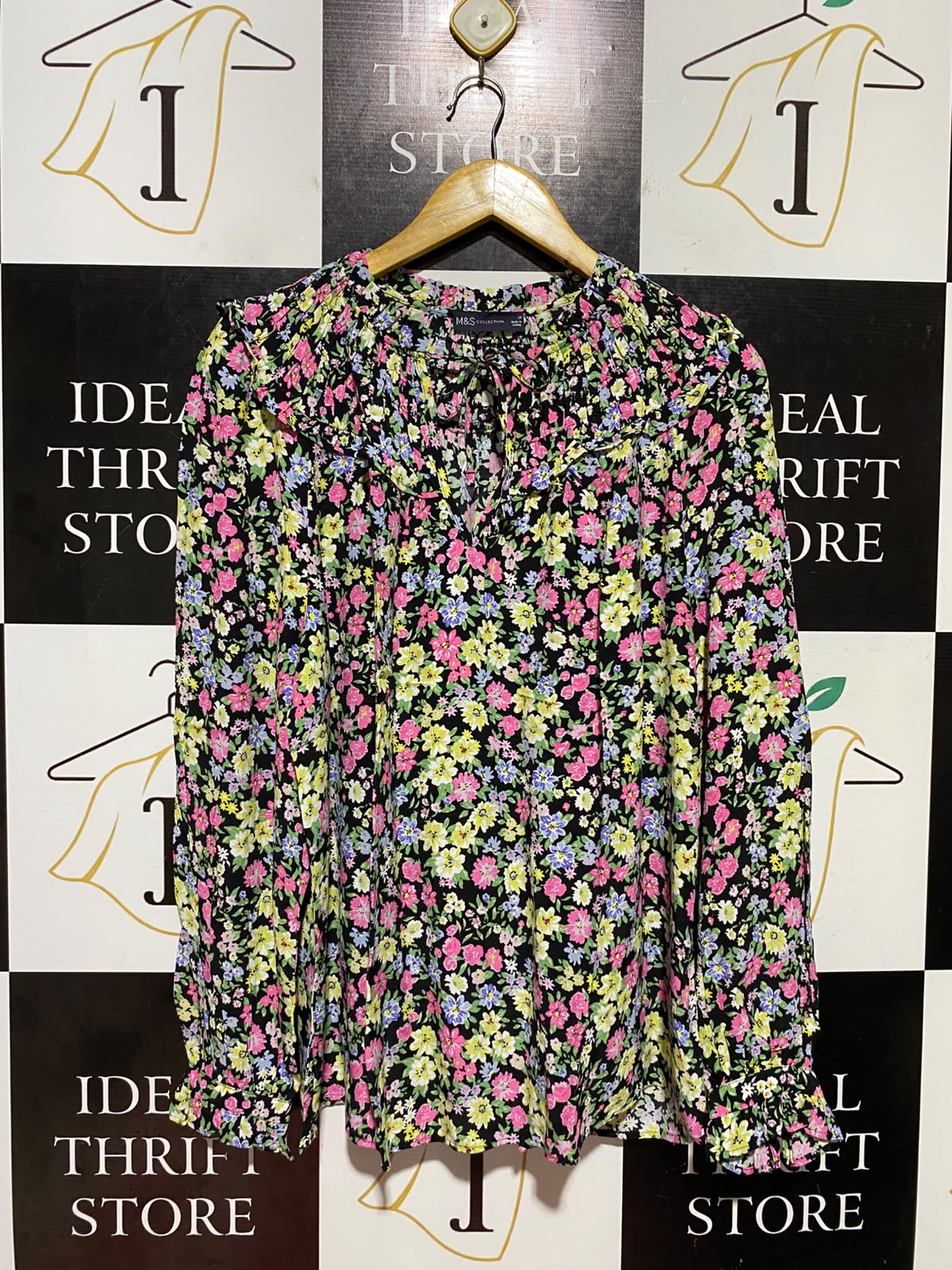 M&S |L| BUST 22| B48| BLACK MULTI SMOCKED FLORAL PEASANT BLOUSE