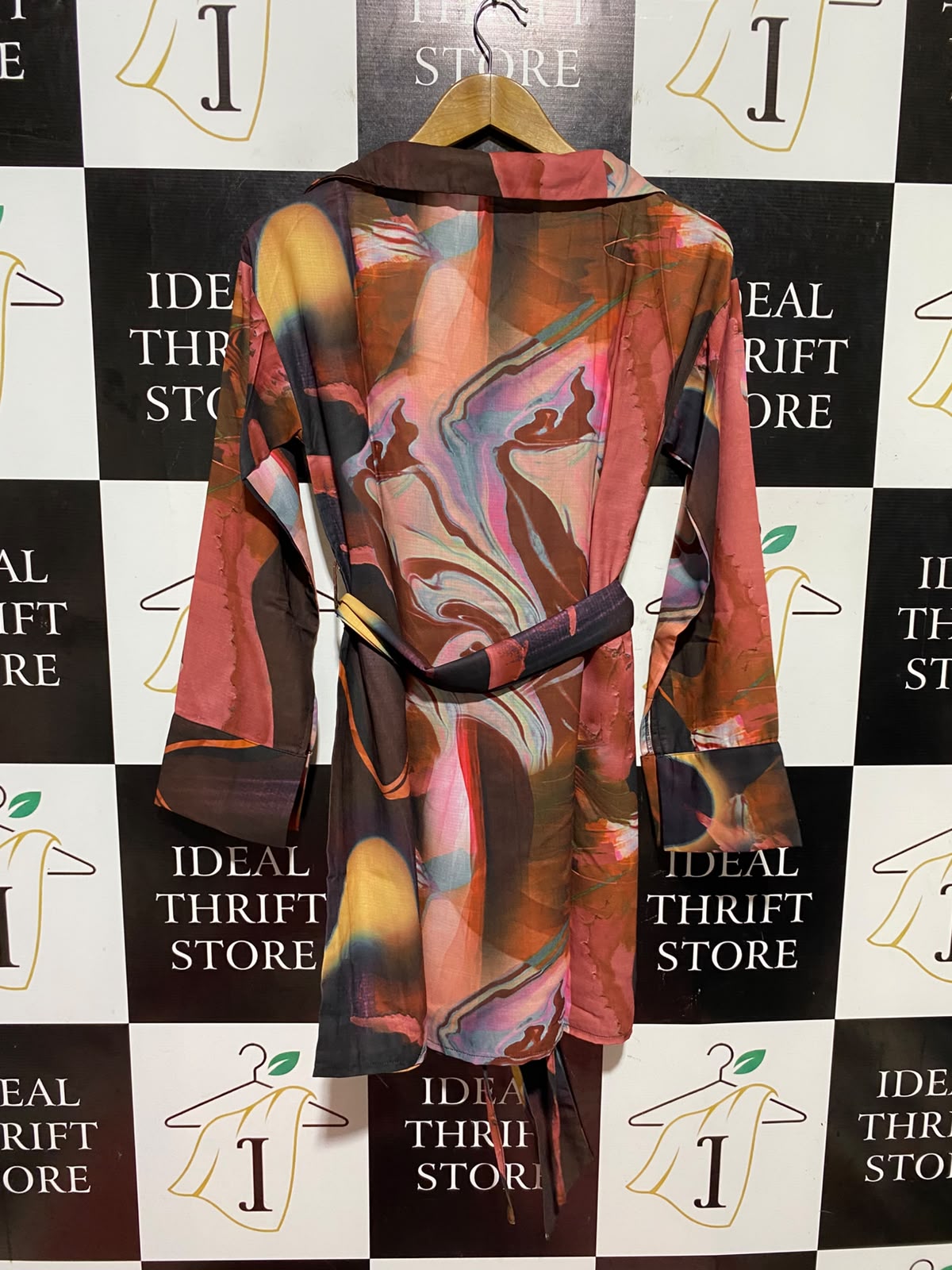 PRETTYLITTLE THING |M| BUST 18| B48| MULTICOLOR ABSTRACT PRINT MINI SHIRT DRESS