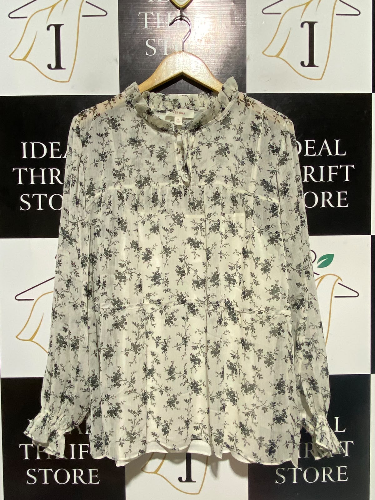 PERUNA |L| BUST 23| B48| MONOCHROME FLORAL SHEER TIE-NECK BLOUSE