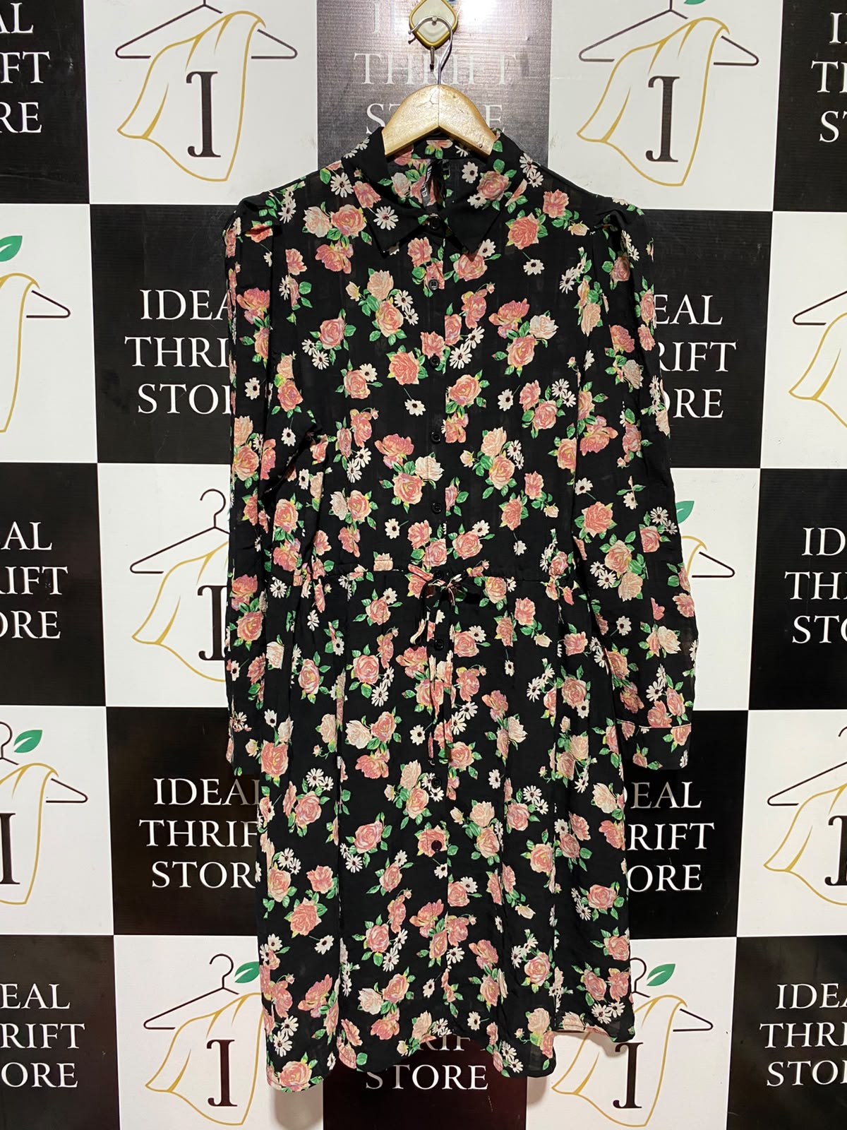 ELLI WHITE |L| BUST 21| B48| BLACK FLORAL BUTTON-DOWN MIDI SHIRT DRESS WITH TIE WAIST