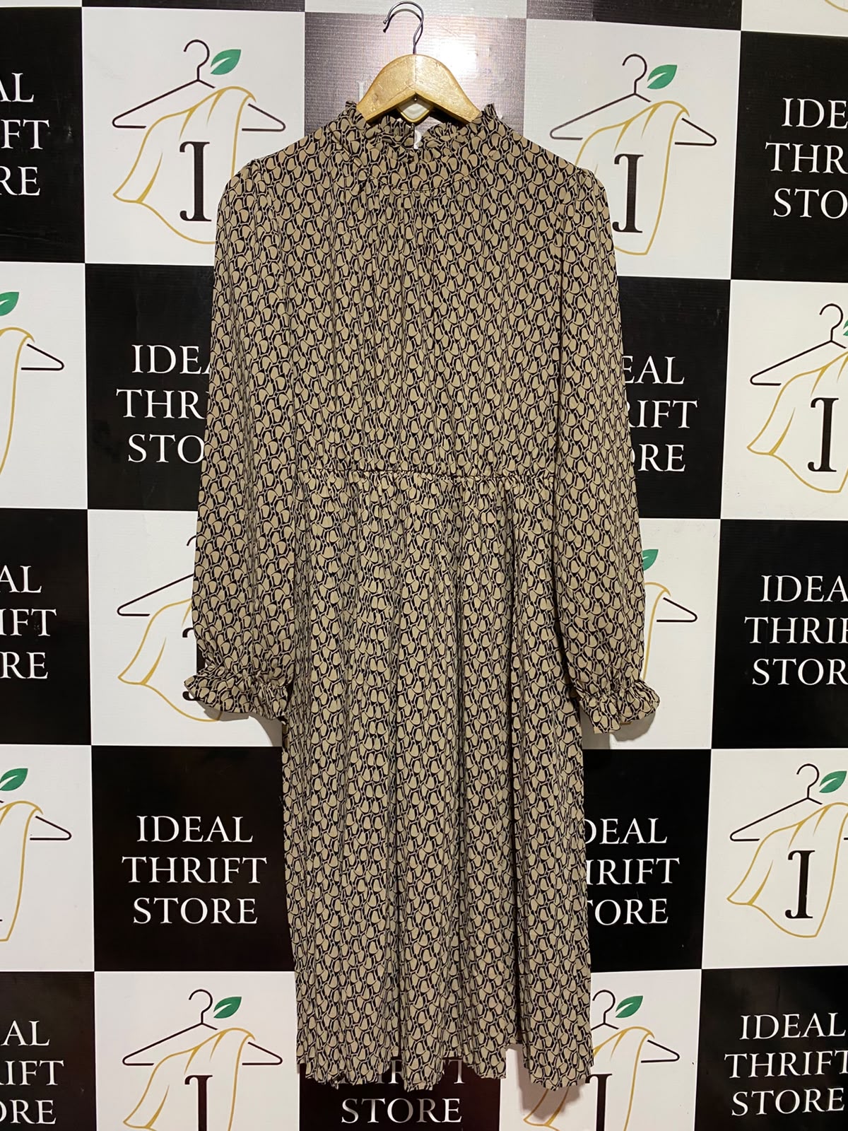 SHEIN |M| BUST 19| B48| GEOMETRIC CHAIN LINK HIGH-NECK MIDI DRESS