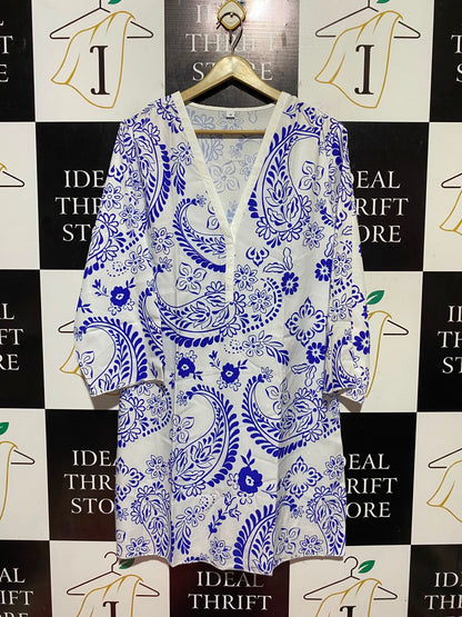 |M| BUST 19| B48| WHITE AND BLUE PAISLEY PRINT TUNIC KAFTAN DRESS