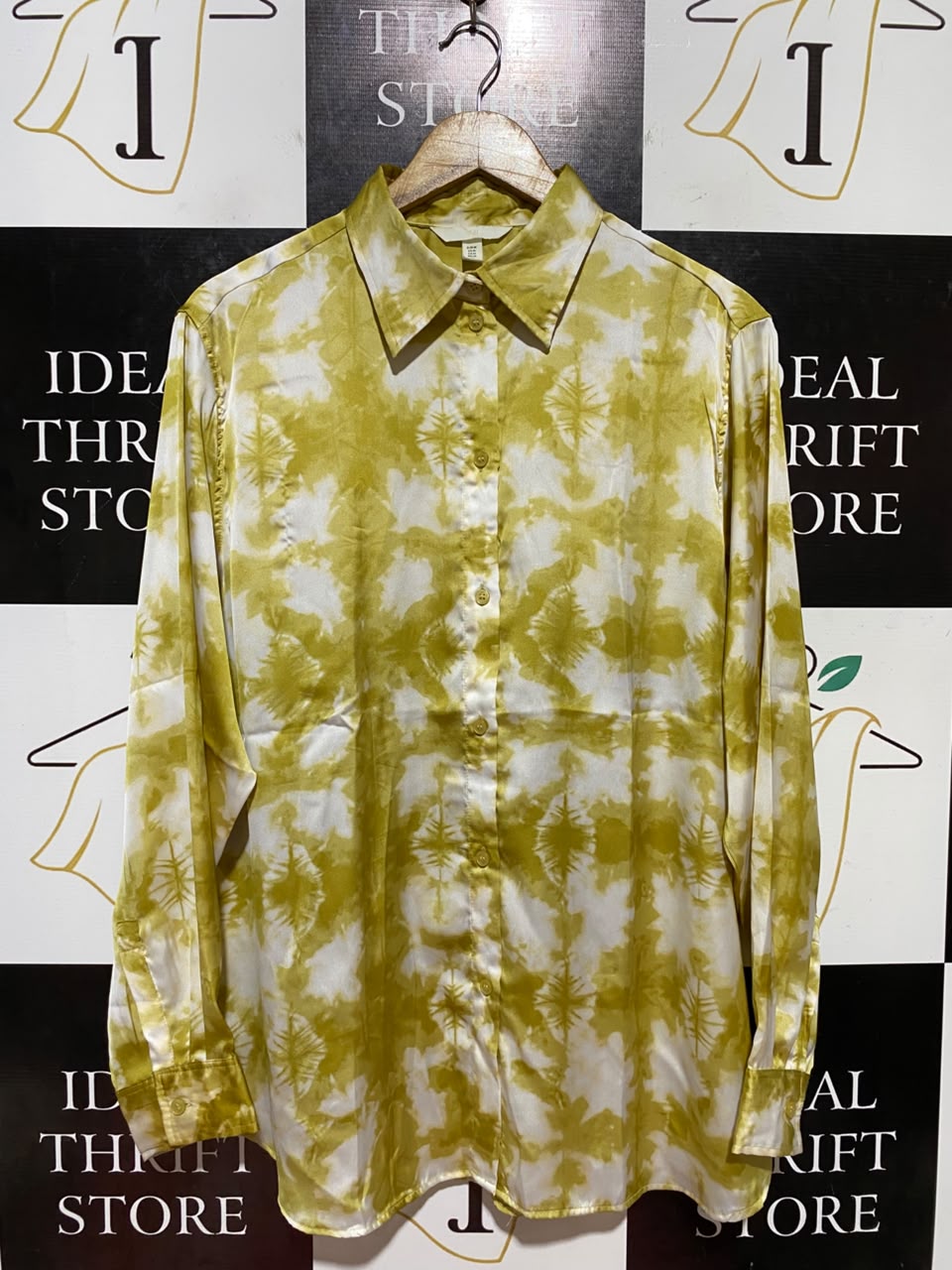 H&M |M| BUST 25| B47| LIME GREEN TIE-DYE SATIN SHIRT