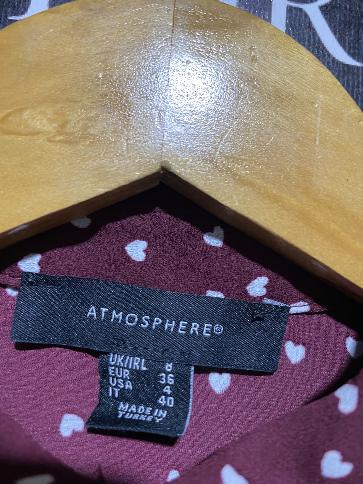 ATMOSPHERE |M| BUST 18| B47| BURGUNDY HEART PRINT BUTTON-DOWN SHIRT