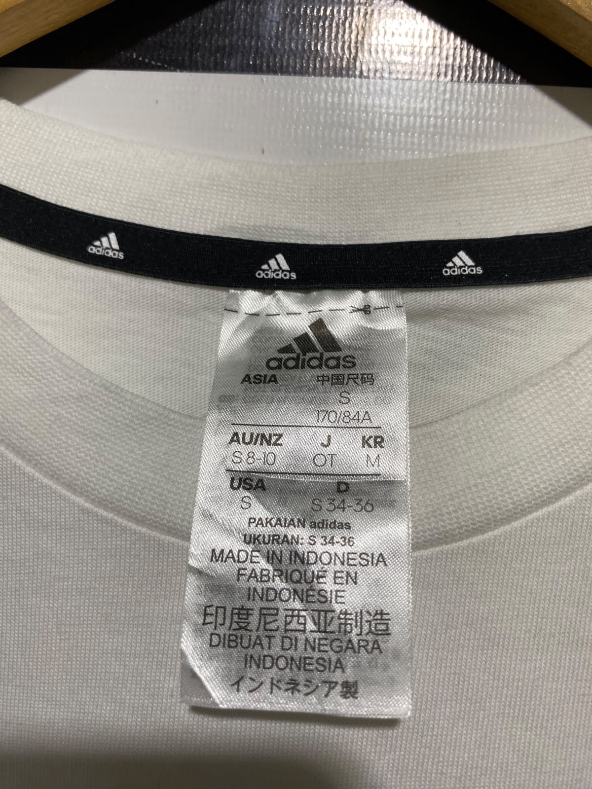 ADIDAS |S| BUST 21| B47| OVERSIZED GRAPHIC T-SHIRT - WHITE WITH PURPLE LAVENDER SKETCH LOGO