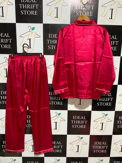 |XL| B47| SILKY RED BUTTON-DOWN LONG SLEEVE TOP & MATCHING PANTS SLEEPWEAR