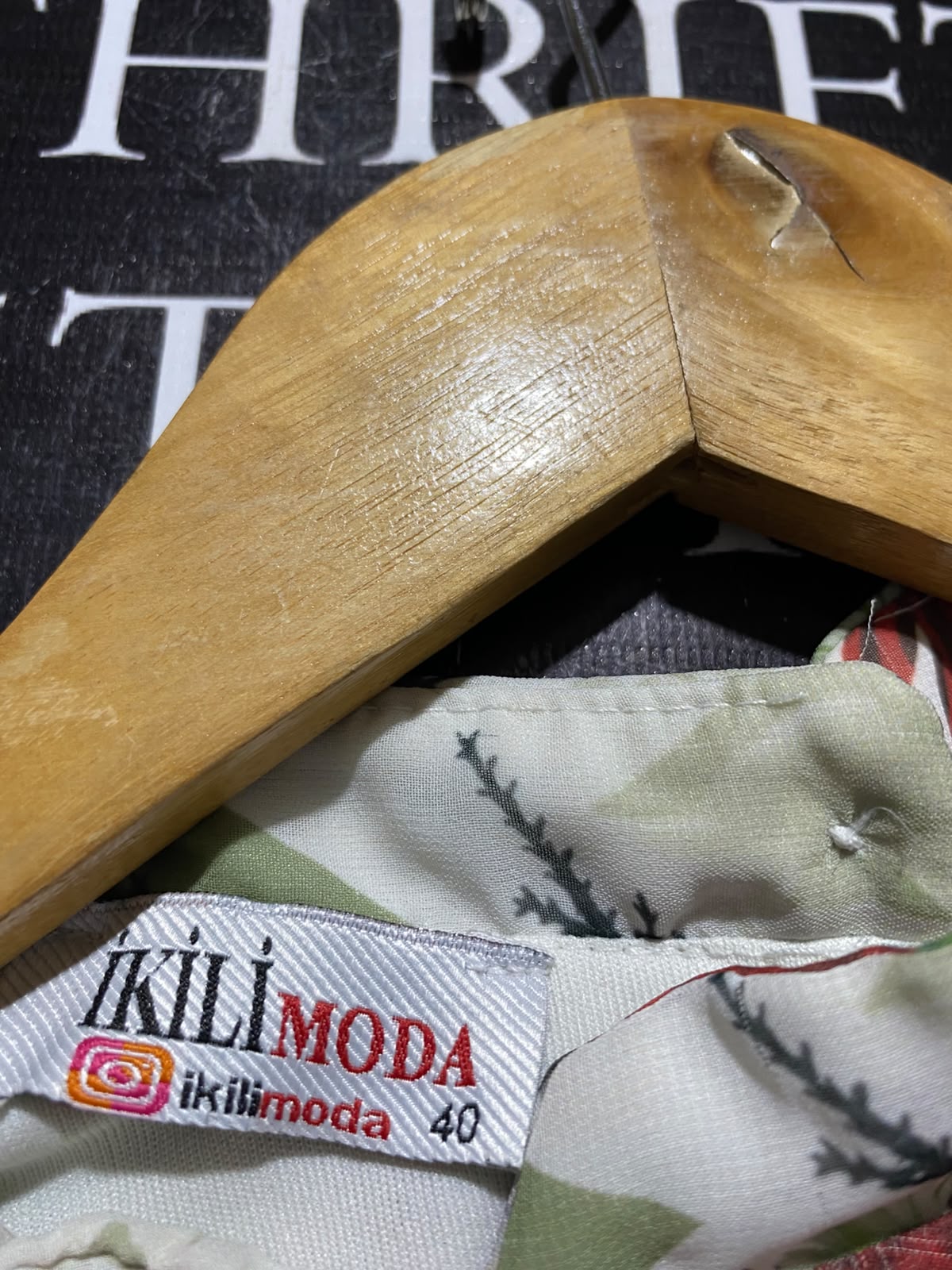 IKILI MODA |S| BUST 15| B49| ELEGANT VINTAGE FLORAL MAXI DRESS WITH BOW NECK AND LONG SLEEVES