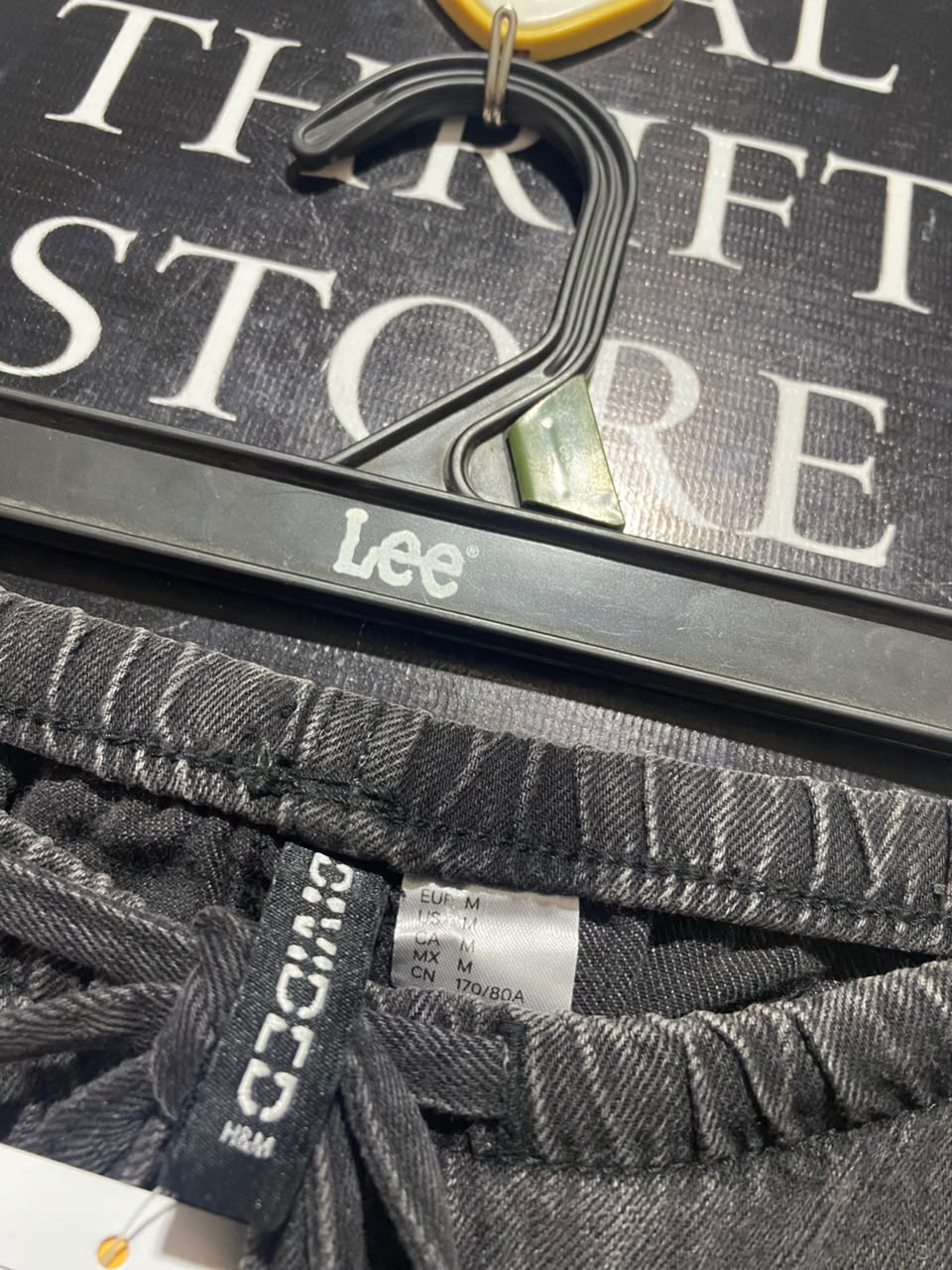 H&M |L| WAIST 32| B48| CASUAL WASHED CHARCOAL BLACK WIDE-LEG JEANS WITH DRAWSTRING WAIST