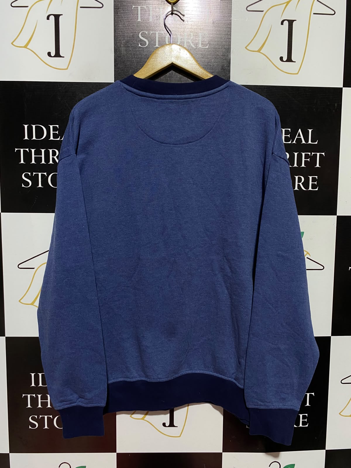 STRONGHOLD |XL| BUST 25| B50| VINTAGE-INSPIRED DENIM BLUE CREWNECK SWEATSHIRT WITH CONTRAST TRIM