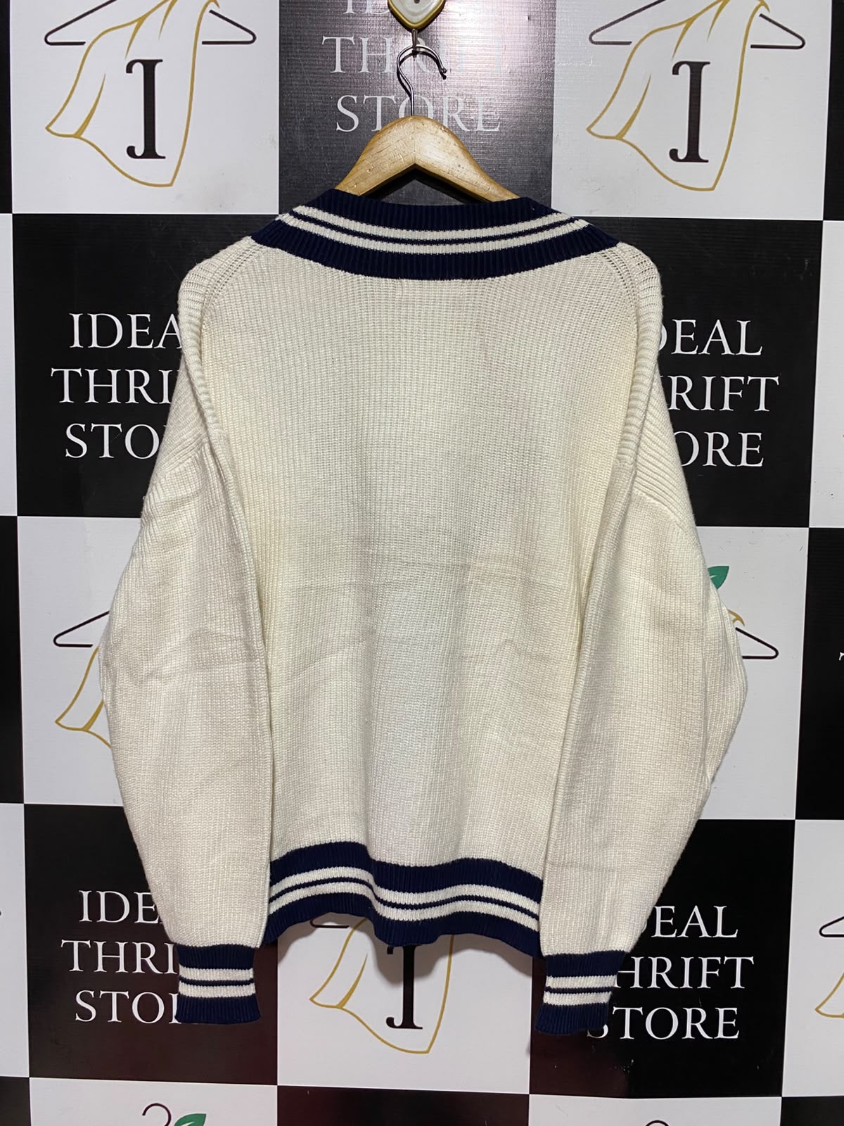 PRIMARK CARES |XL| BUST 26| B50| CARDIGAN CREAM AND NAVY BLUE STRIPED V-NECK SWEATER