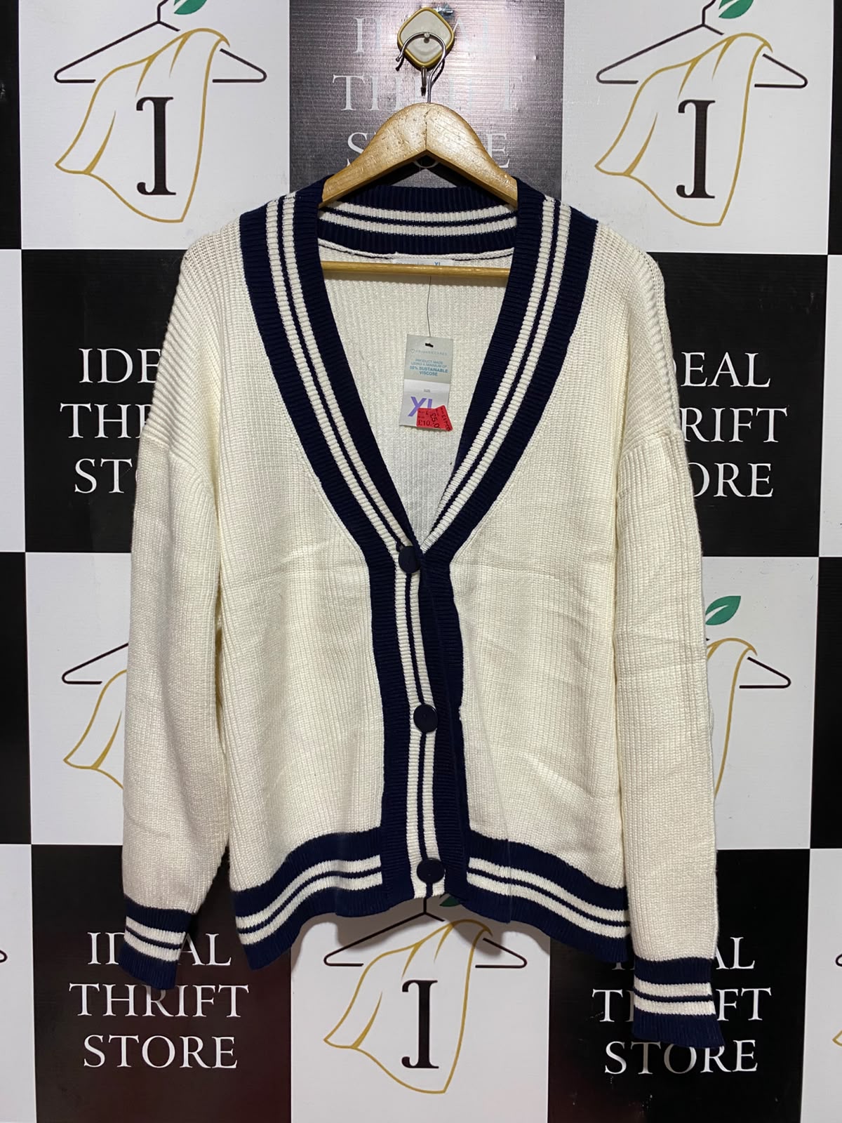 PRIMARK CARES |XL| BUST 26| B50| CARDIGAN CREAM AND NAVY BLUE STRIPED V-NECK SWEATER