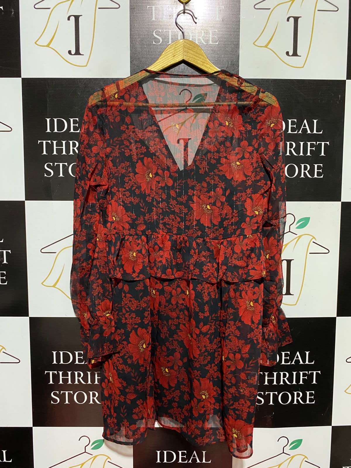 |M| BUST 18| B49| VIBRANT RED FLORAL PRINT V-NECK MINI DRESS WITH METALLIC STRIPE AND RUFFLE DETAILS