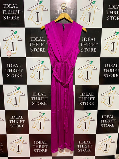 MNG |M| BUST 19| B49| VIBRANT MAGENTA SLEEVELESS SATIN MAXI DRESS WITH DEEP V-NECK AND MATCHING TIE-BELT