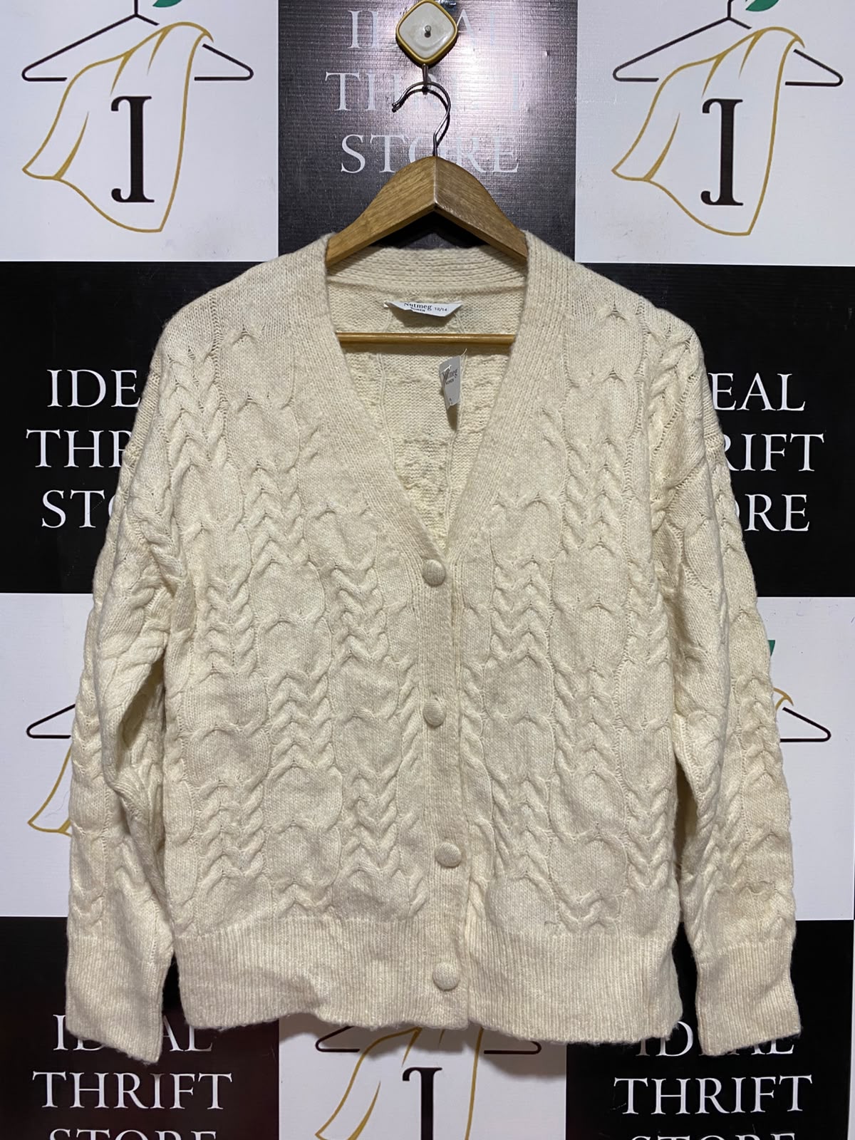 NUTMEG |M| BUST 21| B49| CREAM CABLE KNIT BUTTON-FRONT V-NECK CARDIGAN SWEATER