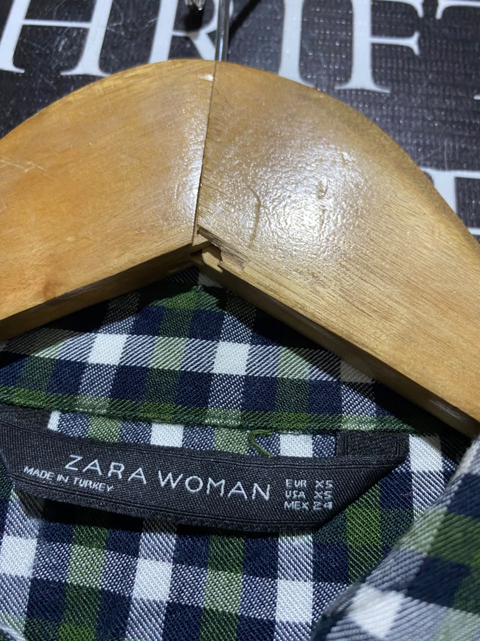 ZARA WOMAN |XS| BUST 17| B49| GREEN AND BLACK CHECKERED BUTTON-DOWN MAXI SHIRT DRESS WITH POCKETS