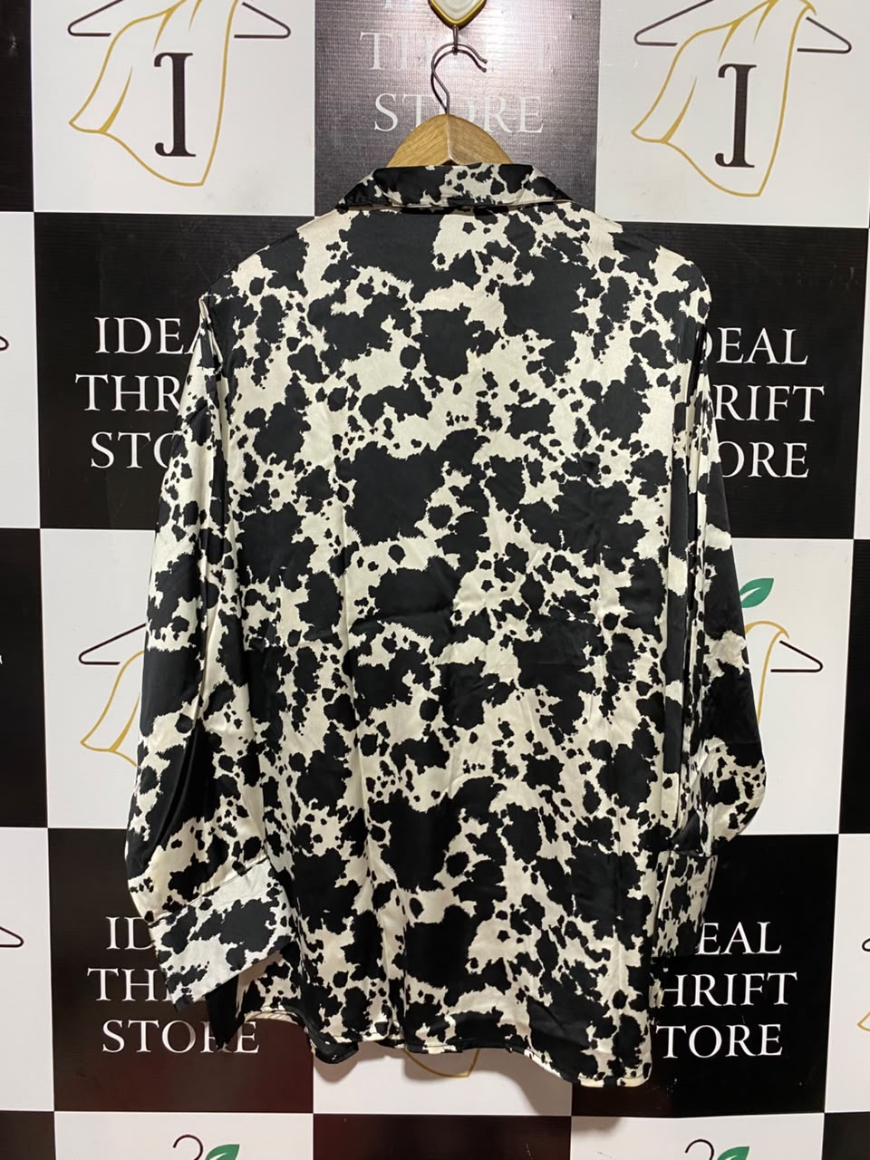 GEORGE |XL| BUST 27| B49| BLACK AND WHITE COW PRINT SATIN BUTTON-DOWN LONG SLEEVE BLOUSE