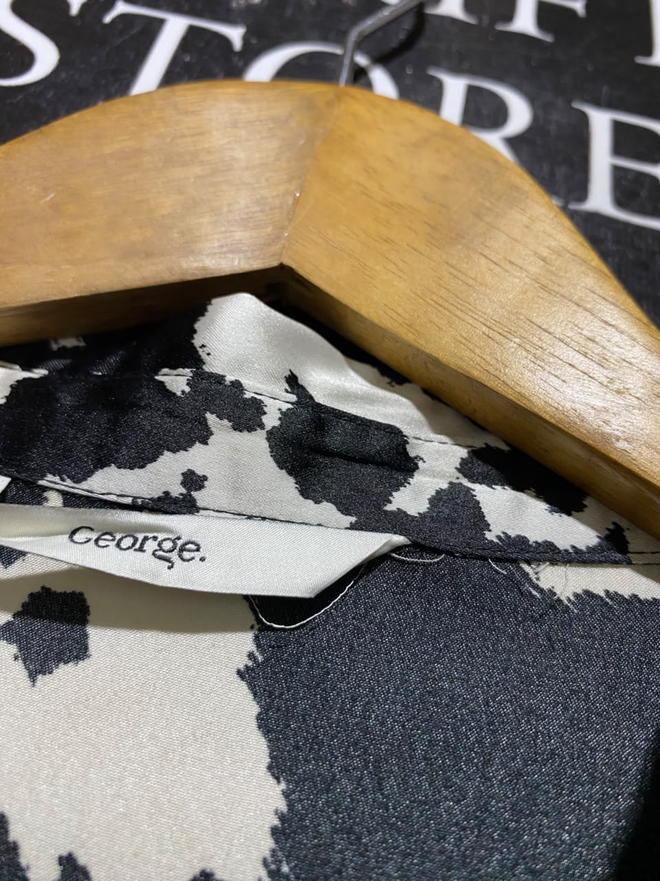 GEORGE |XL| BUST 27| B49| BLACK AND WHITE COW PRINT SATIN BUTTON-DOWN LONG SLEEVE BLOUSE