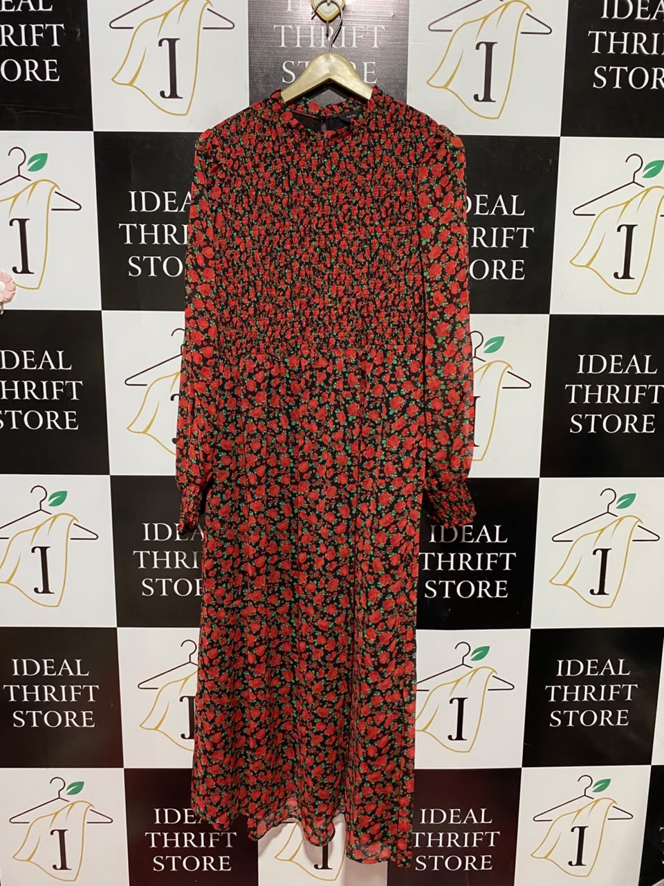 NEW LOOK |L| BUST 19| B49| VIBRANT RED ROSE PRINT SMOCKED BODICE MIDI DRESS WITH LONG SLEEVES AND MOCK NECK