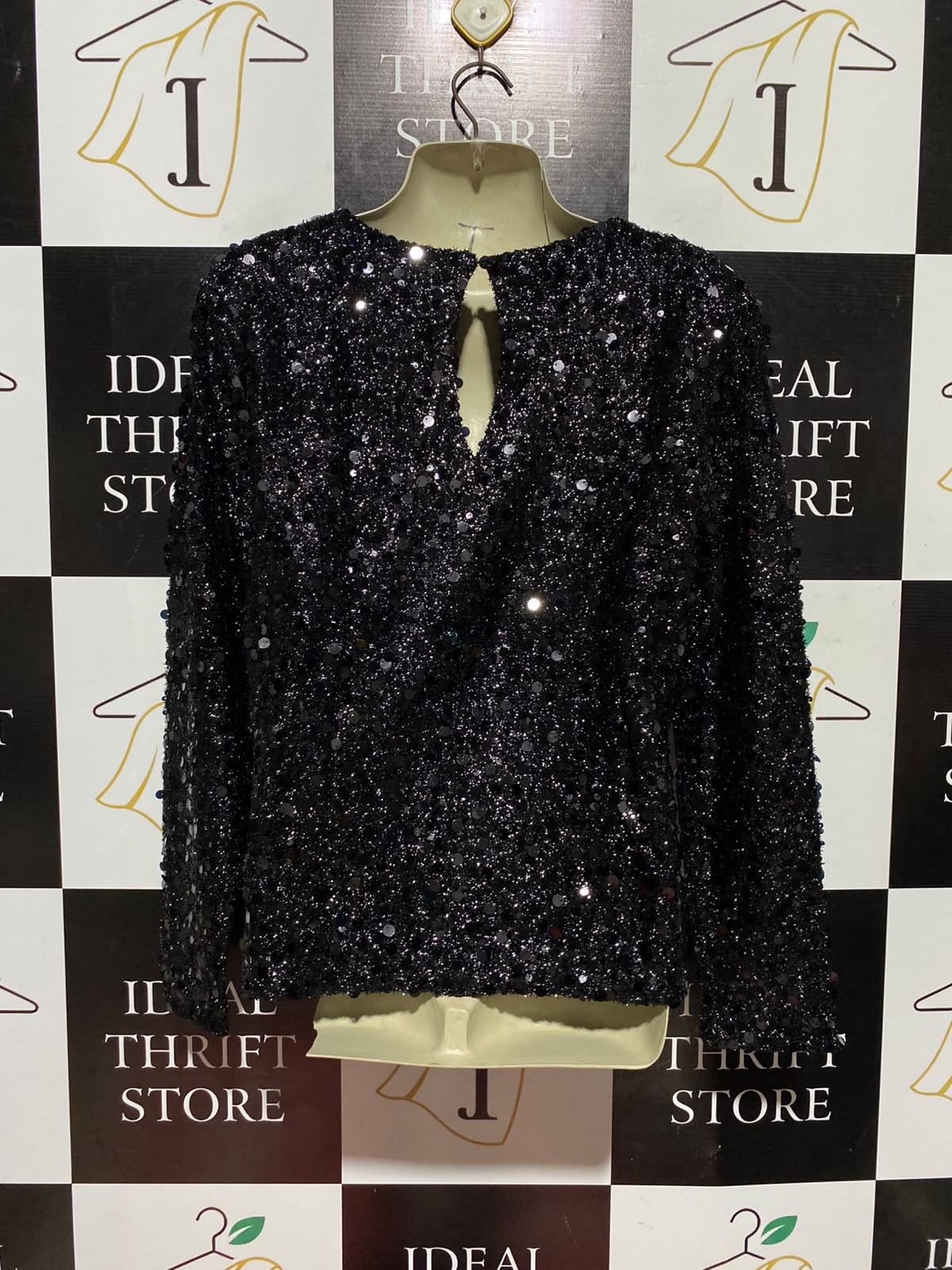 WARE HOUSE |L| BUST 21| A1| BLACK SEQUINED LONG SLEEVE CREW NECK PARTY TOP