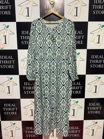 EMERY ROSE |L| BUST 21| A1| GREEN AND CREAM GEOMETRIC DAMASK PRINT KEYHOLE TIE MAXI DRESS