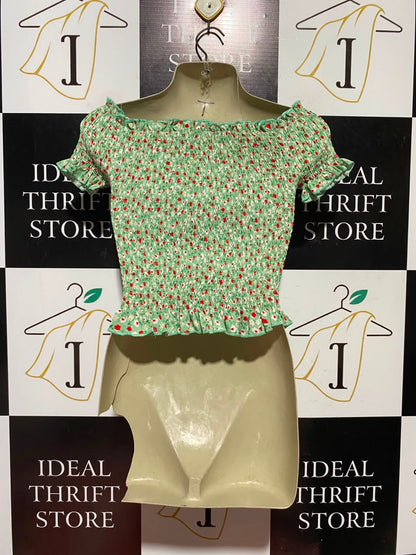 LOOK SLAY |XS| BUST 10| B50| MINT GREEN DITSY FLORAL SMOCKED OFF-THE-SHOULDER CROP TOP