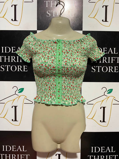 LOOK SLAY |XS| BUST 10| B50| MINT GREEN DITSY FLORAL SMOCKED OFF-THE-SHOULDER CROP TOP