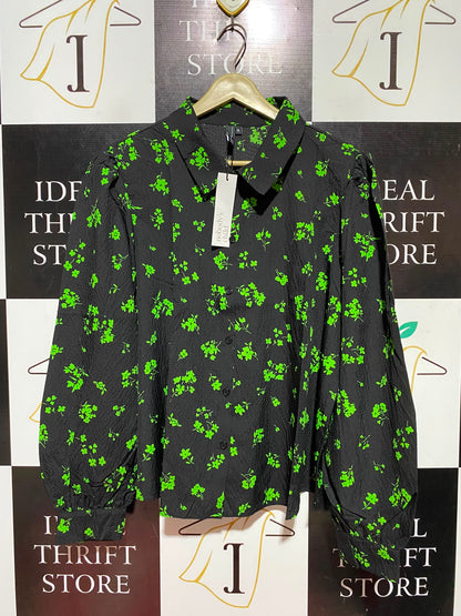 NOBODYS CHILD |L| BUST 23| B50| BLACK AND NEON GREEN FLORAL LONG-SLEEVE BUTTON-DOWN BLOUSE
