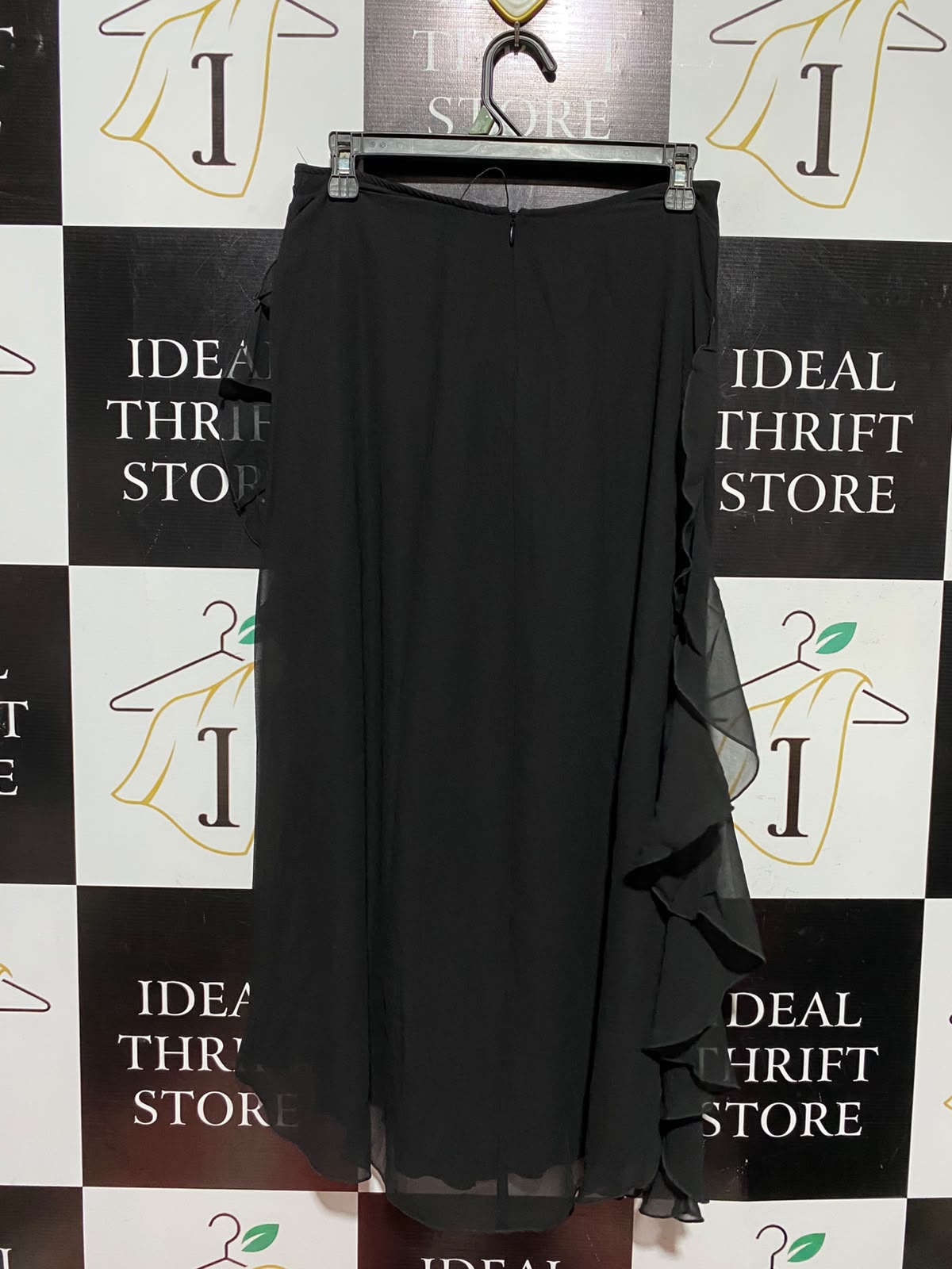 RITA ORA |M| WAIST 28| B50| BLACK RUFFLE-TRIMMED MAXI SKIRT