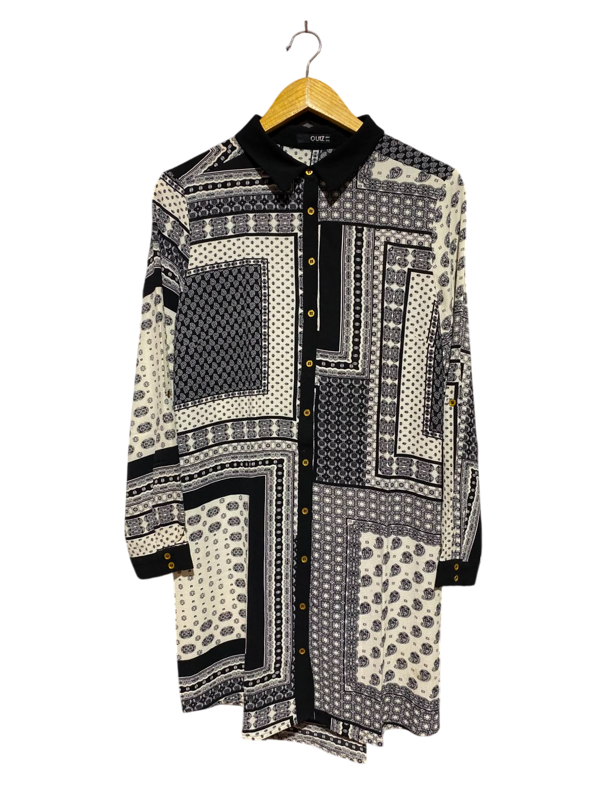QUIZ |M| BUST 19| A1| BLACK AND WHITE PAISLEY PATCHWORK SHIRT DRESS WITH GOLD BUTTONS