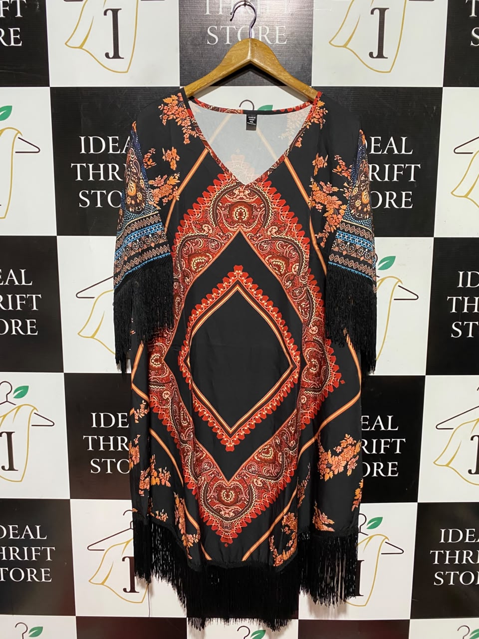 SHEIN CURVE |XXL| BUST 27| A2| BOHO PAISLEY PRINT FRINGE HEM KAFTAN DRESS / BEACH COVER-UP
