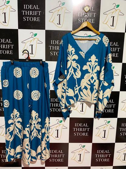 SHEIN CURVE |XXL| A2| TEAL BLUE AND CREAM DAMASK PRINT TWO-PIECE CO-ORD SET