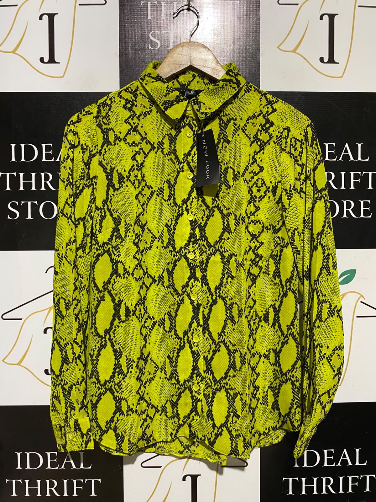 NEW LOOK |M| BUST 19| A2| LIME GREEN NEON SNAKESKIN PRINT BUTTON-DOWN LONG-SLEEVE SHIRT BLOUSE