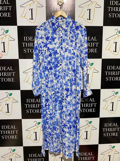 H&M |M| BUST 18| A1| BLUE AND WHITE FLORAL TIERED SHIRT DRESS COLLARED LONG-SLEEVE MIDI MAXI DRESS