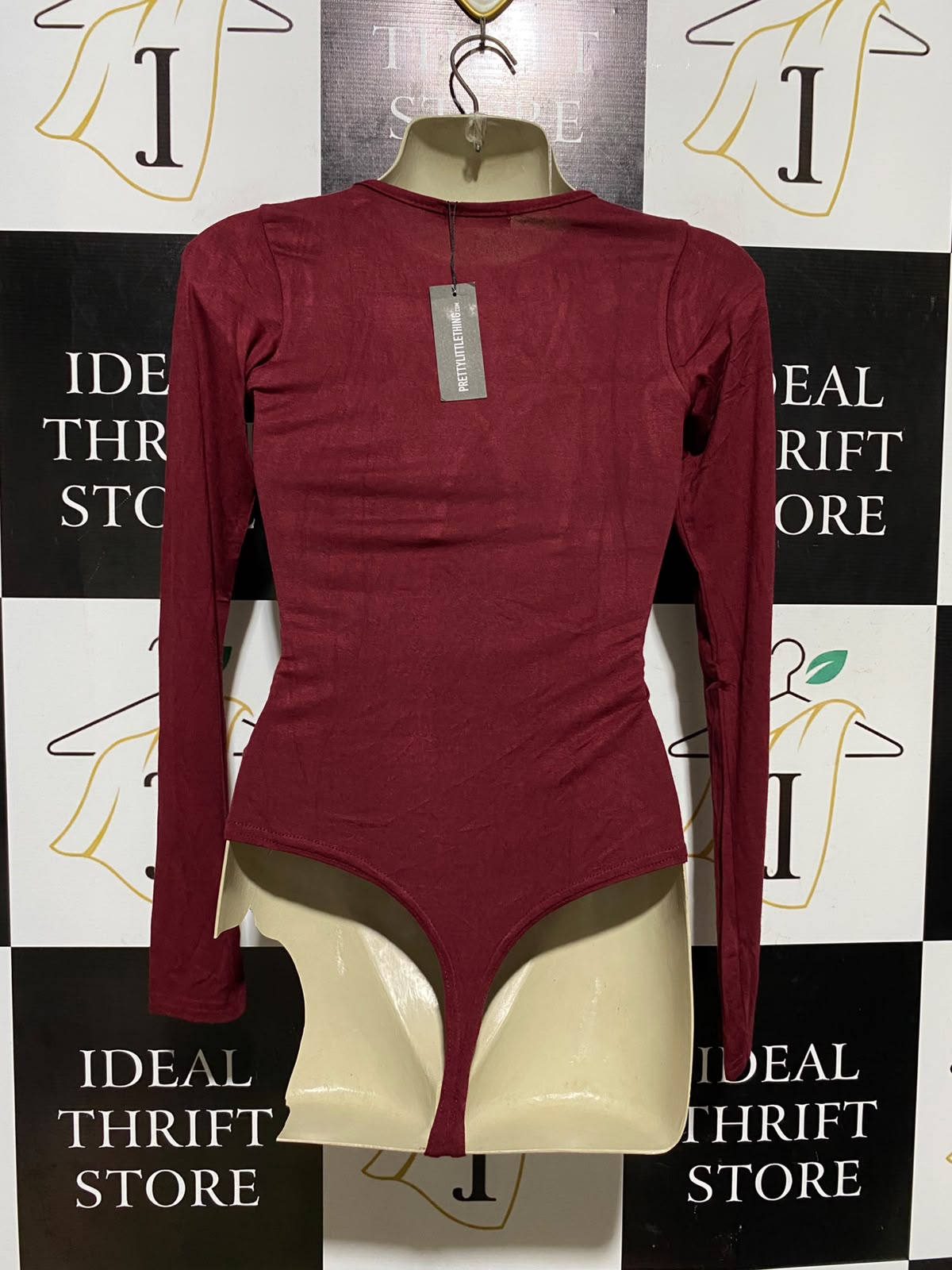 PRETTYLITTLE THING |S| BUST 15| A1| BURG_UNDY RED LONG SLEEVE CREW NECK BODYSUIT STRETCH THONG BOTTOM BASICS