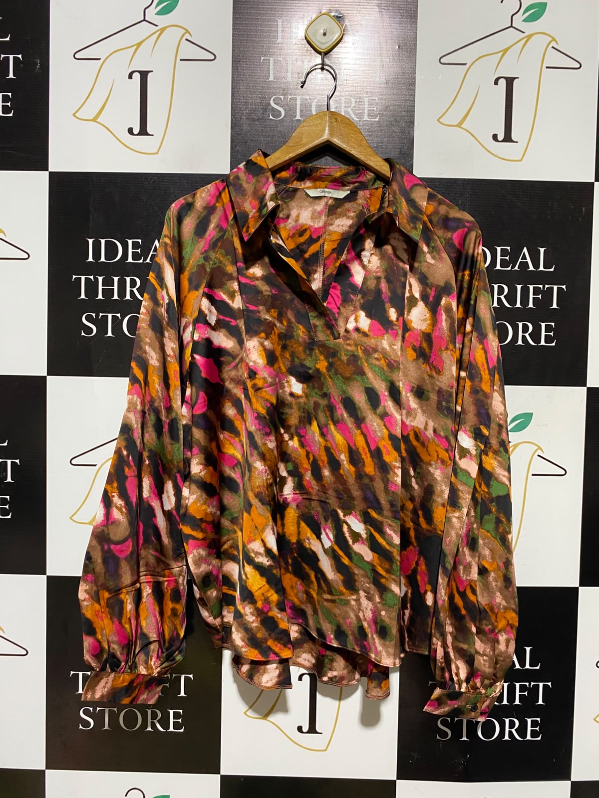 GEORGE |XL| BUST 28| A1| MULTICOLOR ABSTRACT SATIN BLOUSE COLLARED SPLIT V-NECK LONG SLEEVE TOP
