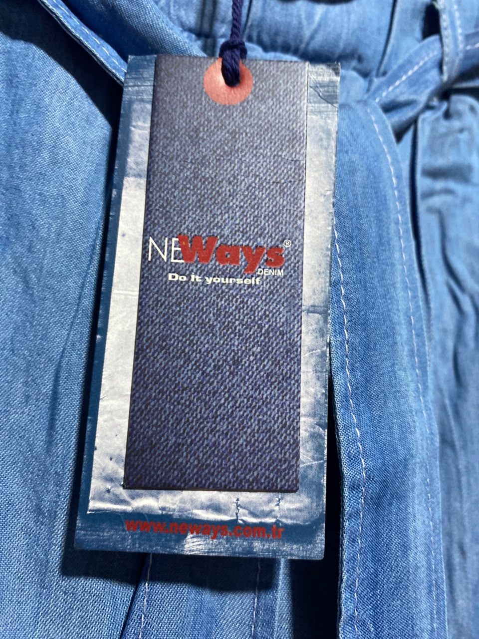 NEWAYS |L| WAIST 29| A1| LIGHT BLUE DENIM-LOOK PAPERBAG WAIST WIDE LEG PANTS WITH BELT
