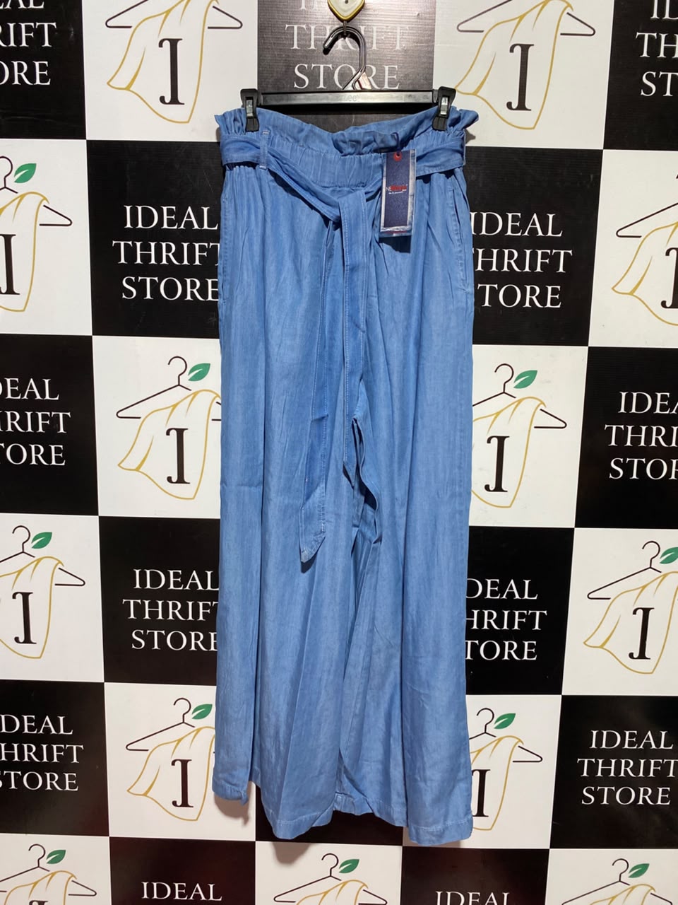 NEWAYS |L| WAIST 29| A1| LIGHT BLUE DENIM-LOOK PAPERBAG WAIST WIDE LEG PANTS WITH BELT