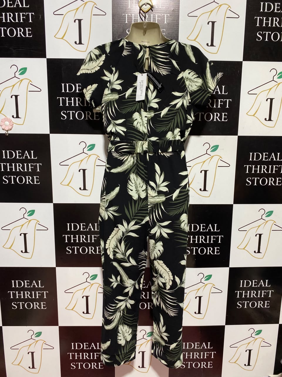PRINCIPLE PETITE |S| BUST 16| A1| CHIC BLACK AND GREEN TROPICAL LEAF PRINT V-NECK JUMPSUIT WITH MATCHING BELT