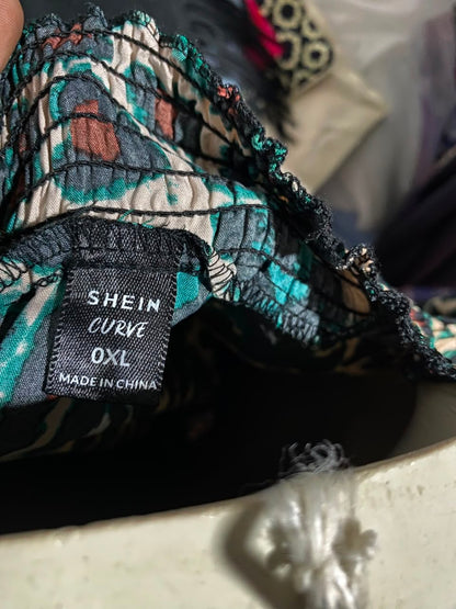 SHEIN CURVE |XL| BUST 19| A1| VIBRANT EMERALD GREEN AND TAN LEOPARD PRINT SMOCKED MOCK NECK MIDI DRESS