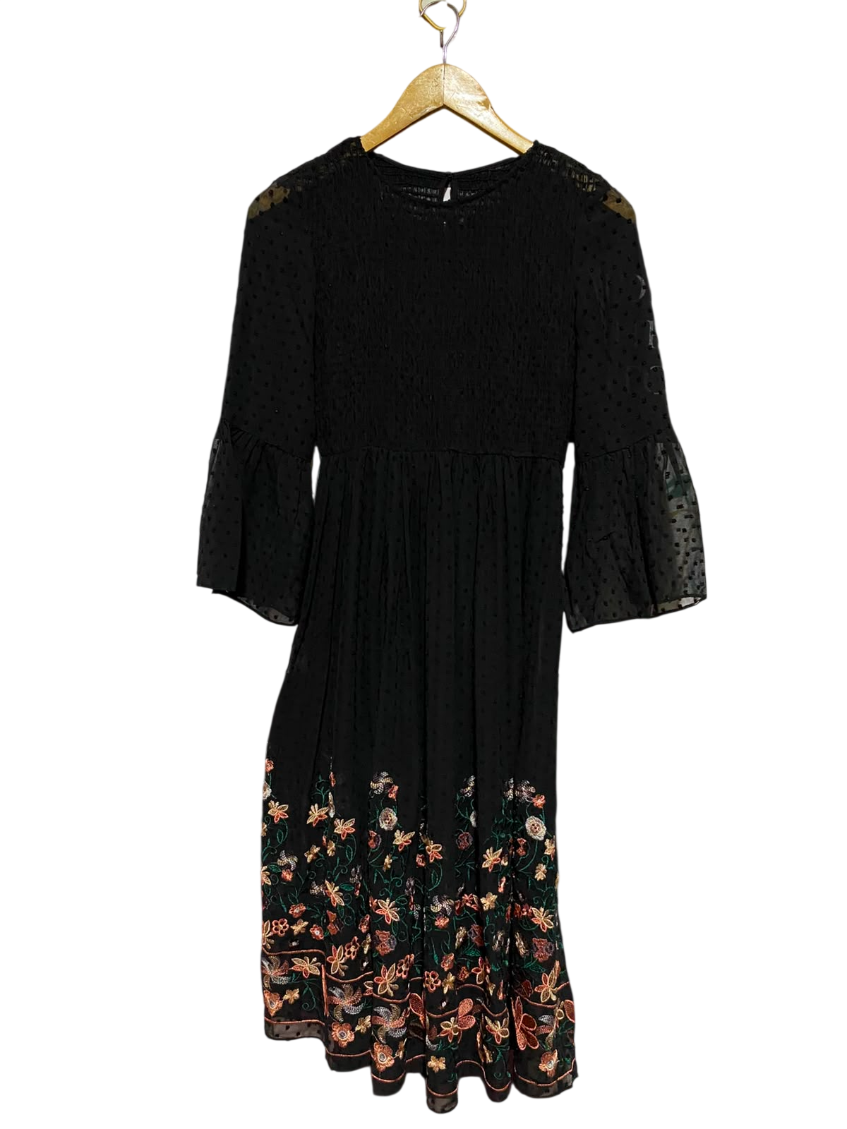 |S| BUST 15| A2| ELEGANT BLACK SWISS DOT MIDI DRESS WITH EMBROIDERED FLORAL HEM AND SMOCKED BODICE