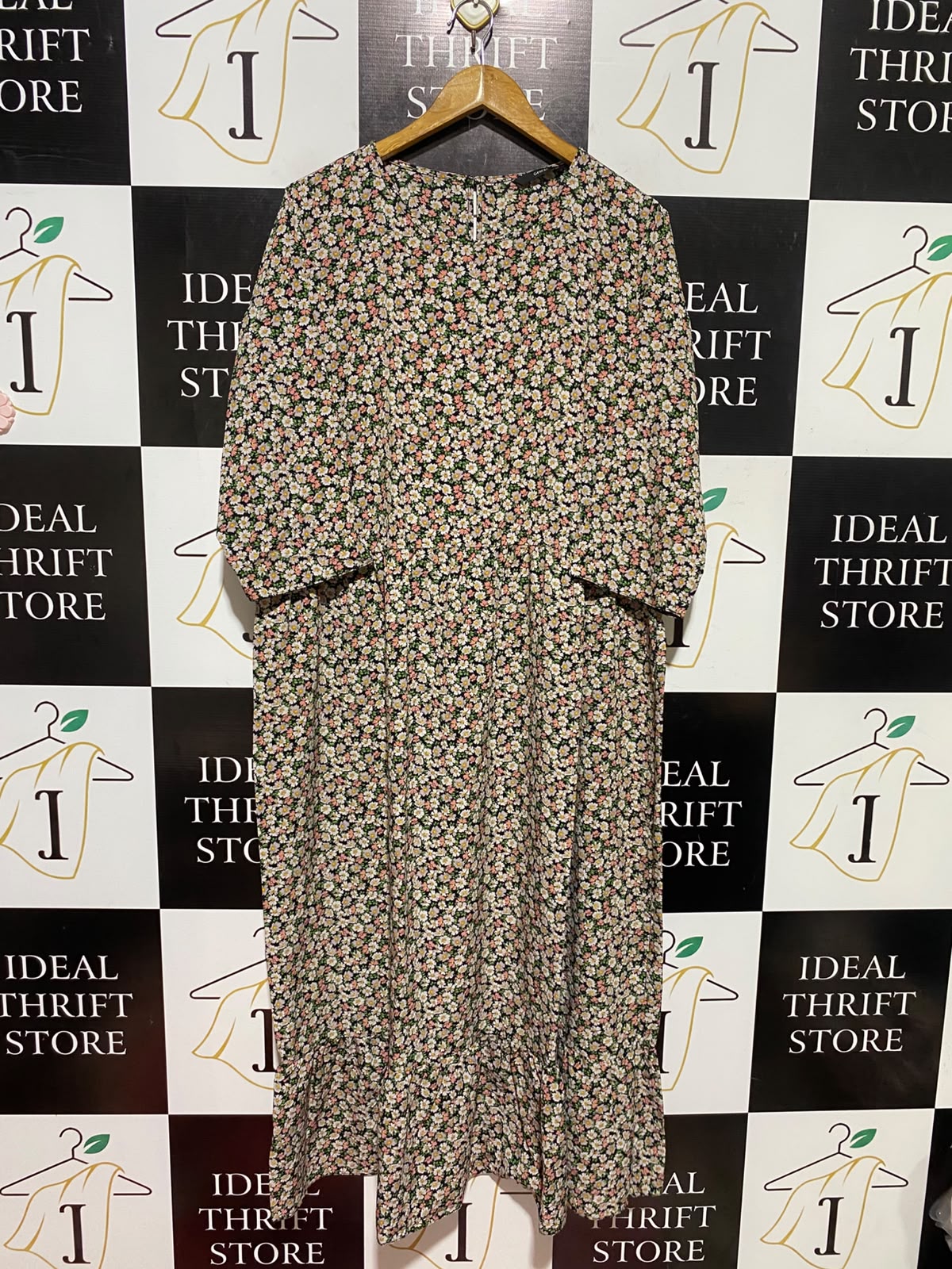 GEORGE |XL| BUST 23| A3| VINTAGE DAISY FLORAL PRINT MIDI DRESS WITH RUFFLE HEM