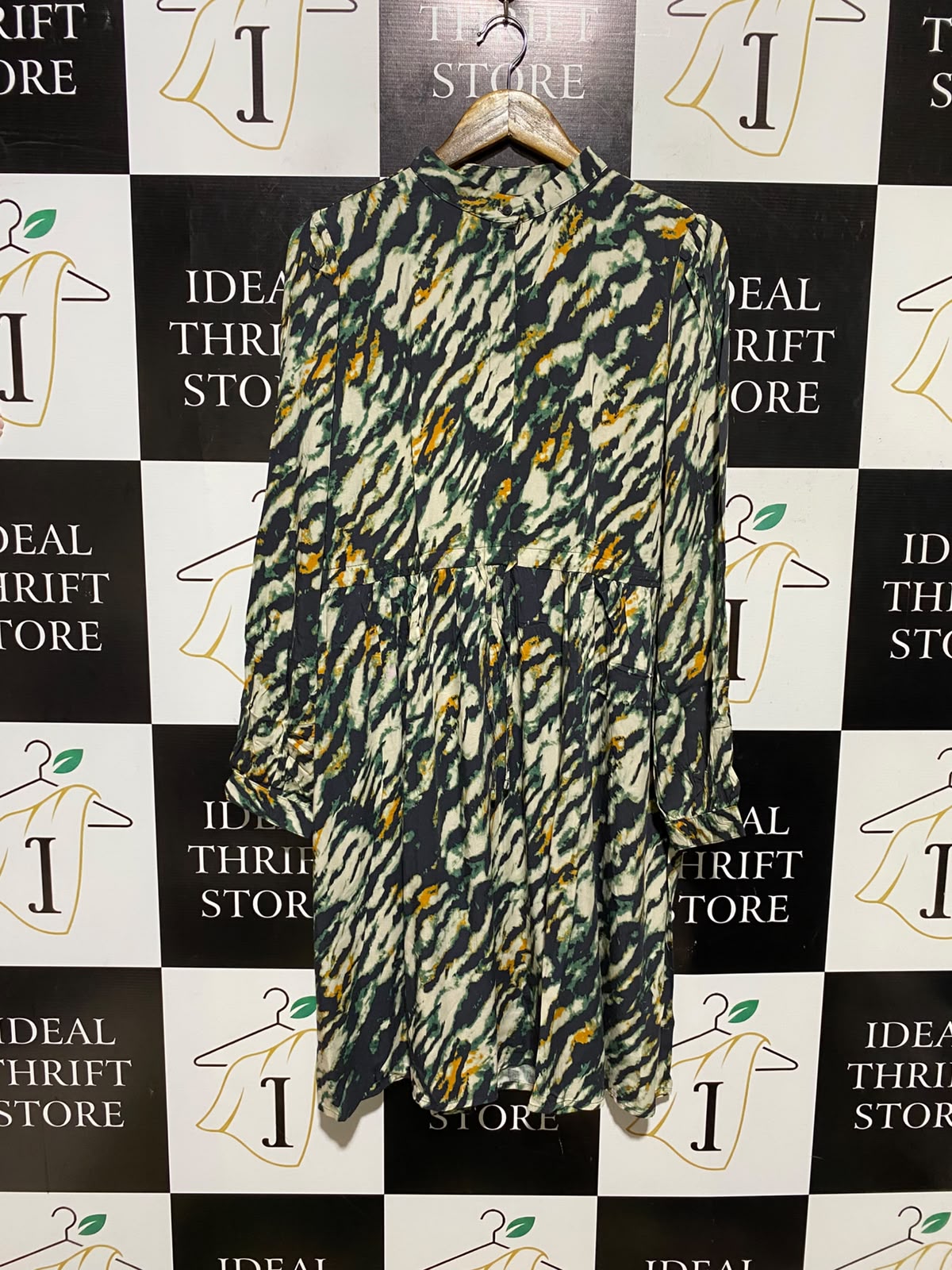 ESMARA |M| BUST 20| A3| MODERN ABSTRACT ANIMAL STRIPE HIGH NECK MINI DRESS